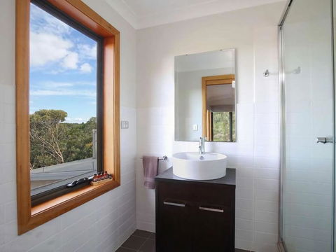 Postcards From The Edge - Timeshare Accommodation 3