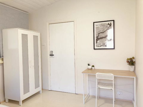 Quaint Double Or Queen Room - Mins To Stations&UNSW - Shared Bathroom - Timeshare Accommodation 2