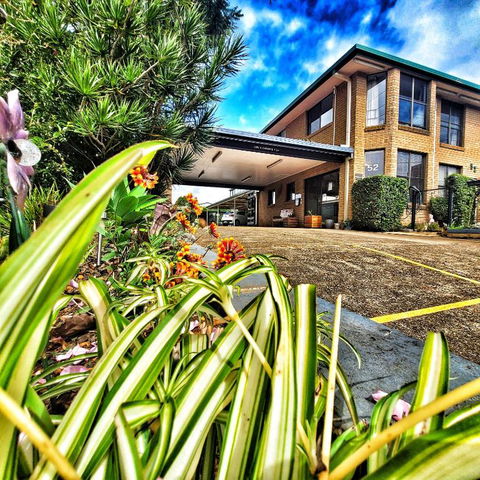 Raceview Motor Inn - Timeshare Accommodation 0