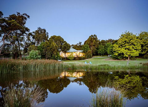 Raynella Alpaca Farmstay - Timeshare Accommodation 0