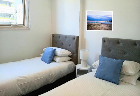 Readyset Apartments At Dockside - Timeshare Accommodation 1