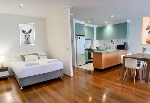 Readyset Apartments At Dockside - Timeshare Accommodation 2