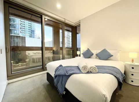 ReadySet Apartments On Rose Lane - Timeshare Accommodation 3