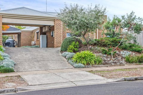 Reconnect On Daly I Epworth And Deakin - Timeshare Accommodation 0