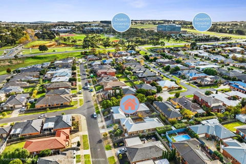 Reconnect On Daly I Epworth And Deakin - Timeshare Accommodation 3