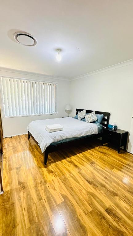 Quiet Family Townhouse In Wollongong CBD - Timeshare Accommodation 2