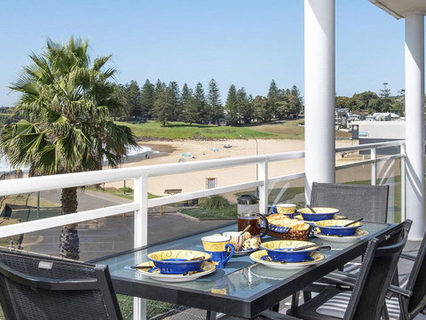 At The Beach - Kiama Surf Beach At Your Doorstep - Timeshare Accommodation 1
