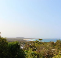 Barefoot 32 Skyline Crescent Crescent Head