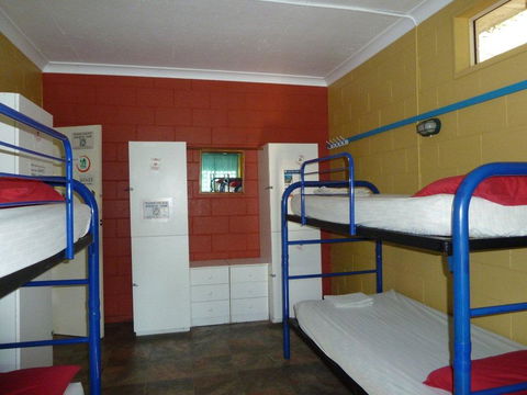 Bateman Bay Holiday Park & Batemans Bay YHA - Timeshare Accommodation 1