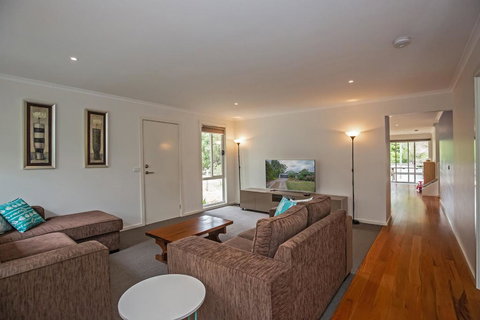 Bay Breeze Retreat - Timeshare Accommodation 3