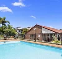 BB233 Banksia Beach Family Home - 4 Bedrooms - Timeshare Accommodation