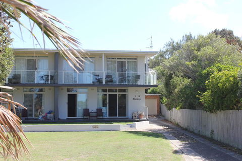 BEACHFRONT 3- 3/12 Bundella Ave LC - Timeshare Accommodation 3