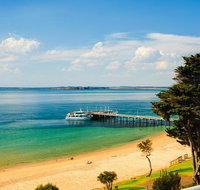 Beachfront Penthouse Cowes - Timeshare Accommodation