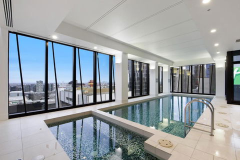 REST COLLECTION Studio With Parking On Collins - Timeshare Accommodation 0