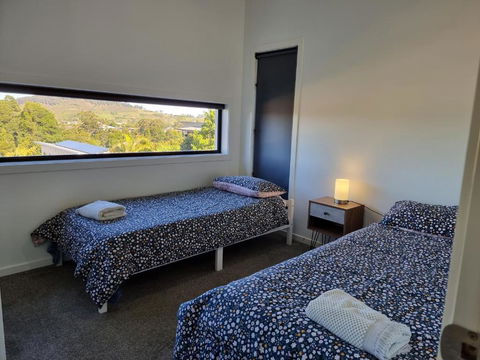 RESIDENTIAL 4 BEDROOM House - Timeshare Accommodation 3