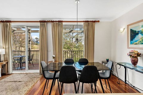 Refreshing Valley Escape - Timeshare Accommodation 1