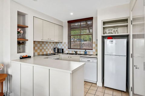 Refreshing Valley Escape - Timeshare Accommodation 3