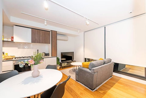 Relaxing Urban Oasis - Timeshare Accommodation 0