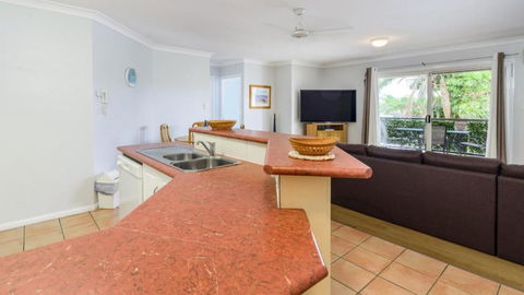 Resort Style Unit Across From The Water - Timeshare Accommodation 2