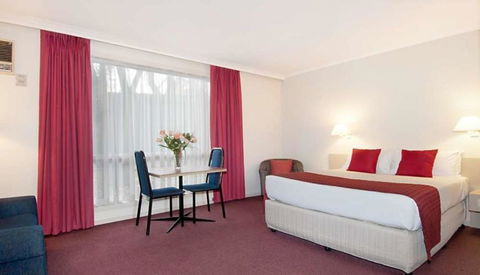 Ringwood Lake Inn - Timeshare Accommodation 1