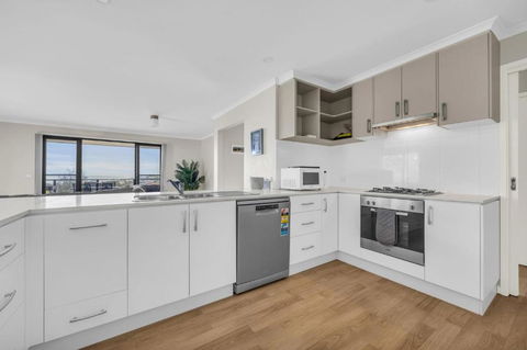 Salty Views - Timeshare Accommodation 2