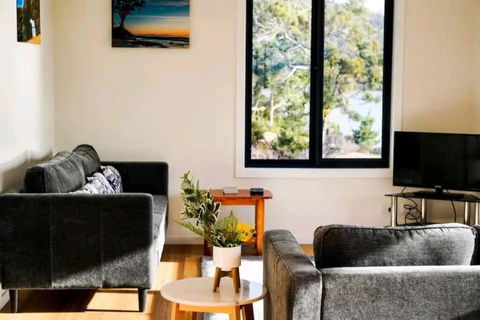 Rockpool Cottage - Timeshare Accommodation 0