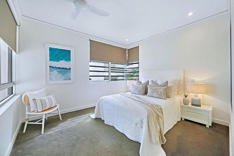 Rockpool No 4 Beachfront Unit - Timeshare Accommodation 2