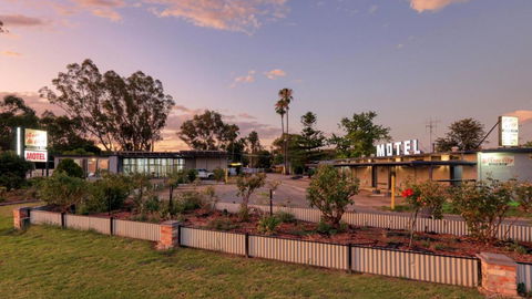 Rose City Motor Inn - Timeshare Accommodation 0