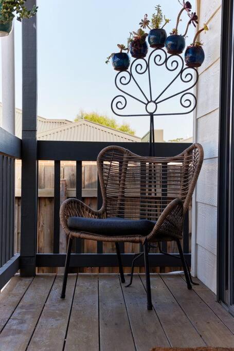 Rose Cottage - Right In Town - Timeshare Accommodation 3