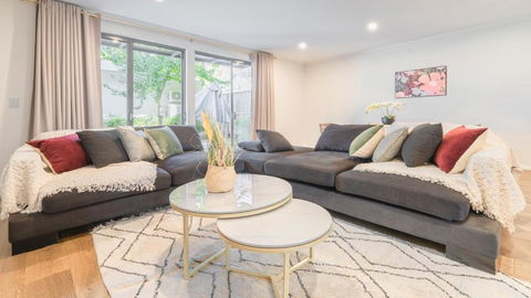 Rousehill 4Br House Close To Train&Shopping&Parks - Timeshare Accommodation 2
