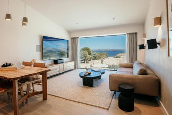 Rumi On Louth with Timeshare Accommodation