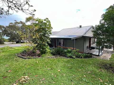 Sally On Rees - Timeshare Accommodation 0