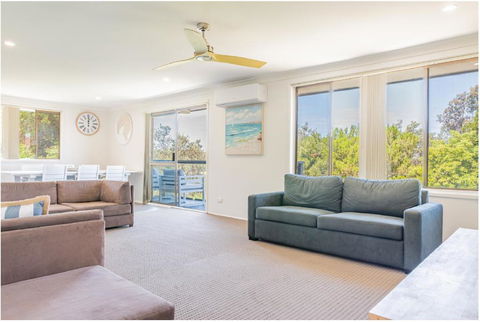 Salt & Sand Getaway - Timeshare Accommodation 3