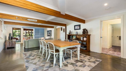 Salty Seaside - Timeshare Accommodation 1