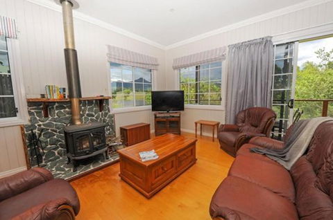 Samford Lakes - Timeshare Accommodation 2