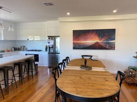 Sanary A Modern Beach Home In Martha Cove - Timeshare Accommodation 2