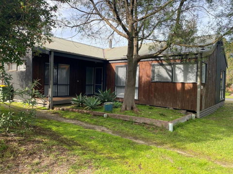 Sanders Beach House - Timeshare Accommodation 0