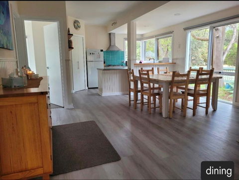 Sanders Beach House - Timeshare Accommodation 3