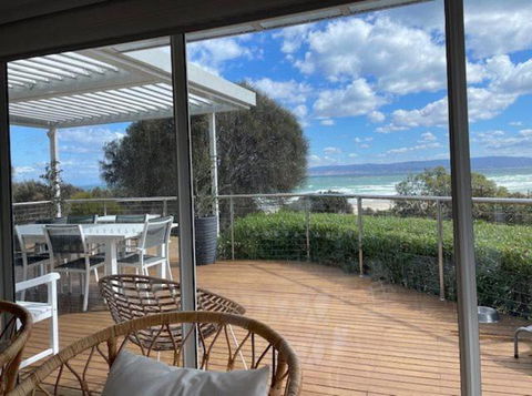 Sandbar Beach House - Timeshare Accommodation 0
