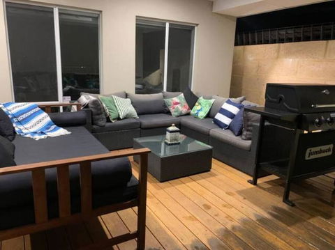 Sandpiper Island Tranquil Waterfront Views & Jetty - Timeshare Accommodation 3