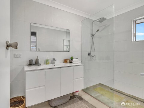 SPECTACULAR EMU PARK GET AWAY! - Timeshare Accommodation 3