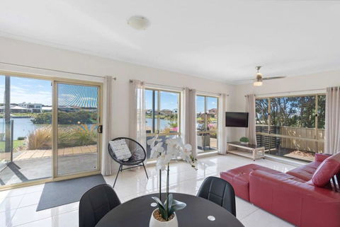 T2 12 Wentworth Pde Hindmarsh Island - No Linen Included - Timeshare Accommodation 3