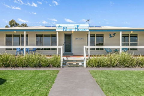 The Blue House On Lake Albert - Timeshare Accommodation 0