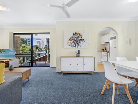 Beachside Delight Near Convention Centre - Timeshare Accommodation 3