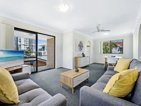 Beachside Delight Near Convention Centre - Timeshare Accommodation 1