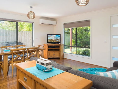 Beachside Villa Cowes - Timeshare Accommodation 3
