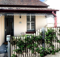 Beautiful modern historic home near Sydney harbour - Timeshare Accommodation