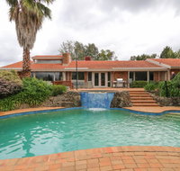 Beautiful Resort Retreat Villa in the Yarra Valley - Entertainer's delight - Timeshare Accommodation