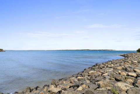 BEAUTY AND THE PEACE - INLET SIDE - Timeshare Accommodation 2