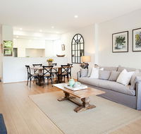 BELLEVUE BEAUTY - Hosted by L'Abode Accommodation - Timeshare Accommodation